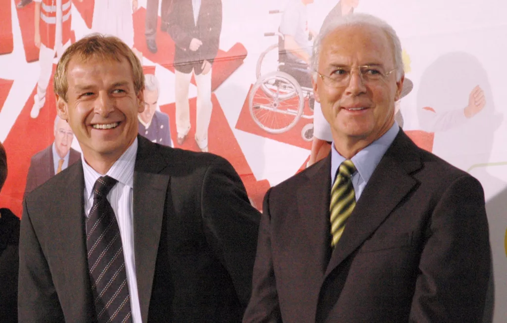 Franz Beckenbauer alongside Jürgen Klinsmann (Photo: 360b / Shutterstock.com)